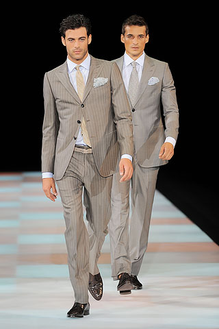 Giorgio Armani / - 2010